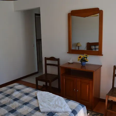 Alojamentos Dos Mangues Guest house *